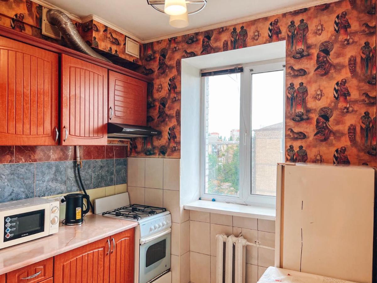 Apartment Near Metro Station Darnitsa Kiev Buitenkant foto