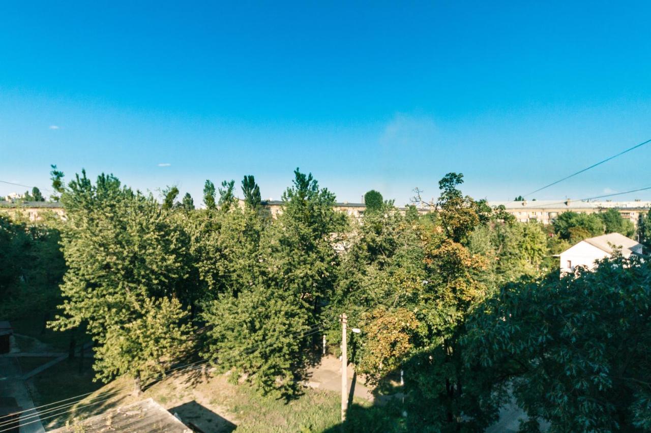 Apartment Near Metro Station Darnitsa Kiev Buitenkant foto